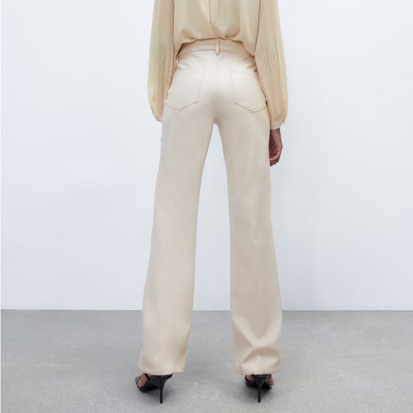 ZARA FAUX LEATHER PANTS, TAGS ATTACHED, NEVER WORN! Size 32! CREAM/BIEGE - Picture 2 of 6